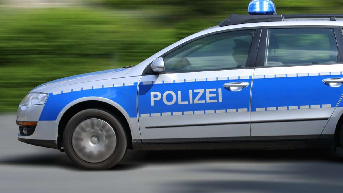 Verfolgungsfahrt Sonneberg: 33-Jähriger rast über B89: Zeugen gesucht