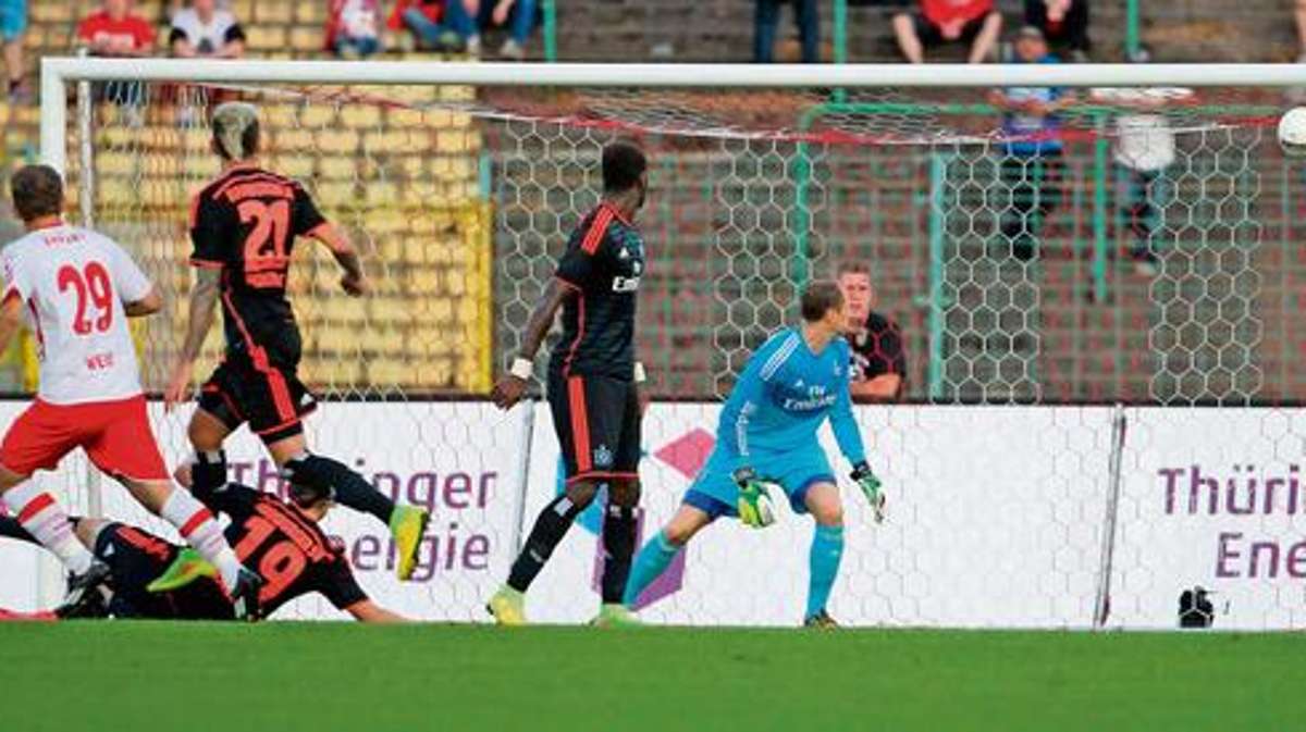 Regionalsport: Hamburger SV gewinnt in Erfurt mit 3:1