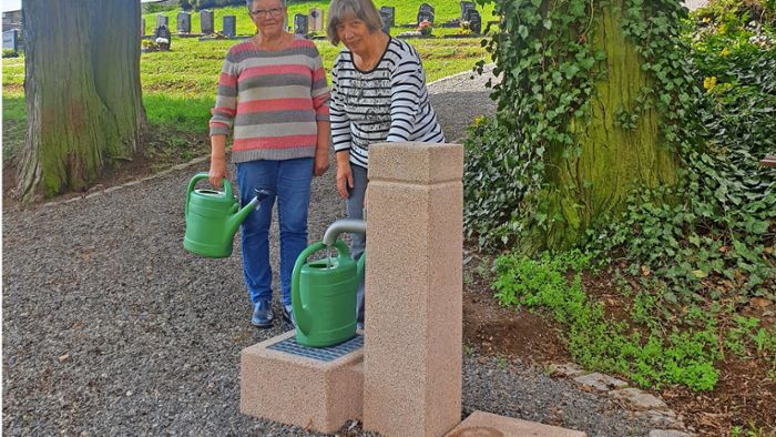 Friedhof Stepfershausen: Gießwasser fließt aus drei neuen Stelen