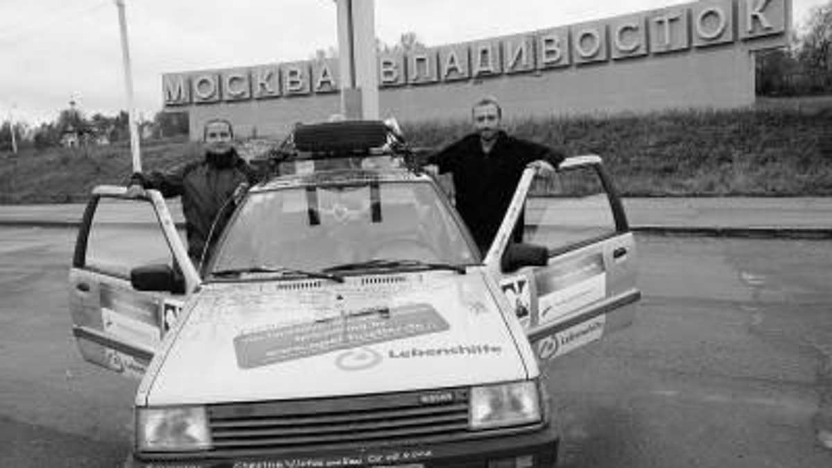 Ilmenau: Mit zwei Klapperkisten nach Wladiwostok und wieder zurück