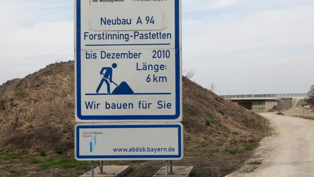 Kritik an Minister Scheuer: Linke: 11.000 Autobahnkilometer in schlechtem Zustand