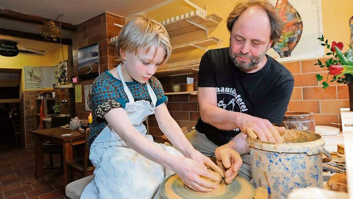 Hildburghausen: Töpfer starten ins neue Keramik-Jahr