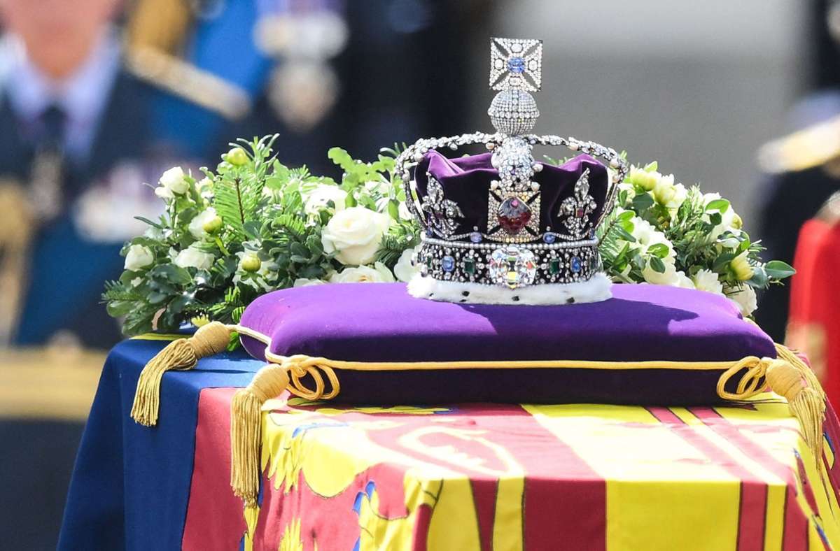 Die Imperial State Crown ist die „Arbeitskrone“ der Queen gewesen. Foto: AFP/DANIEL LEAL