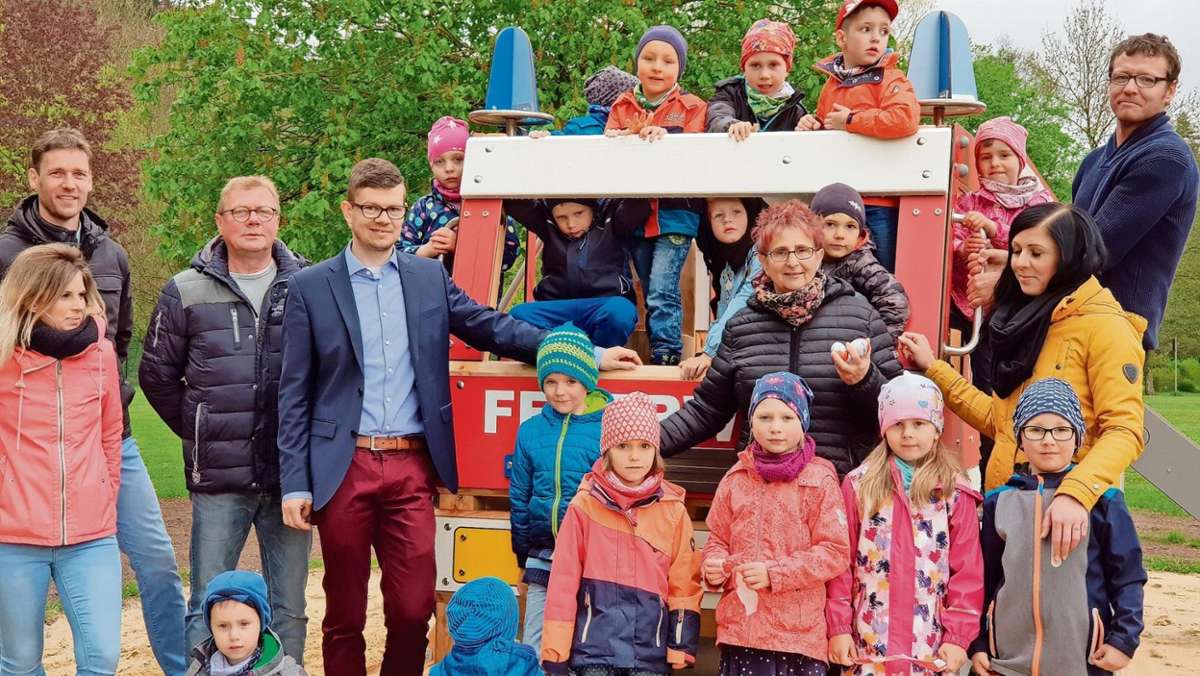 Ilmenau: Eine eigenes Feuerwehrauto für das Schwimmbad
