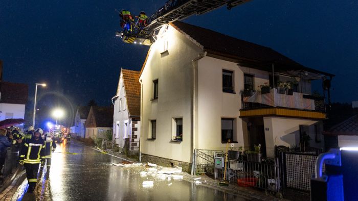 Bauerbach: Blitz schlägt in Wohnhaus ein