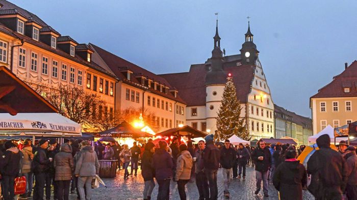 Es weihnachtet:: Advent startet mit Glühweinmarkt
