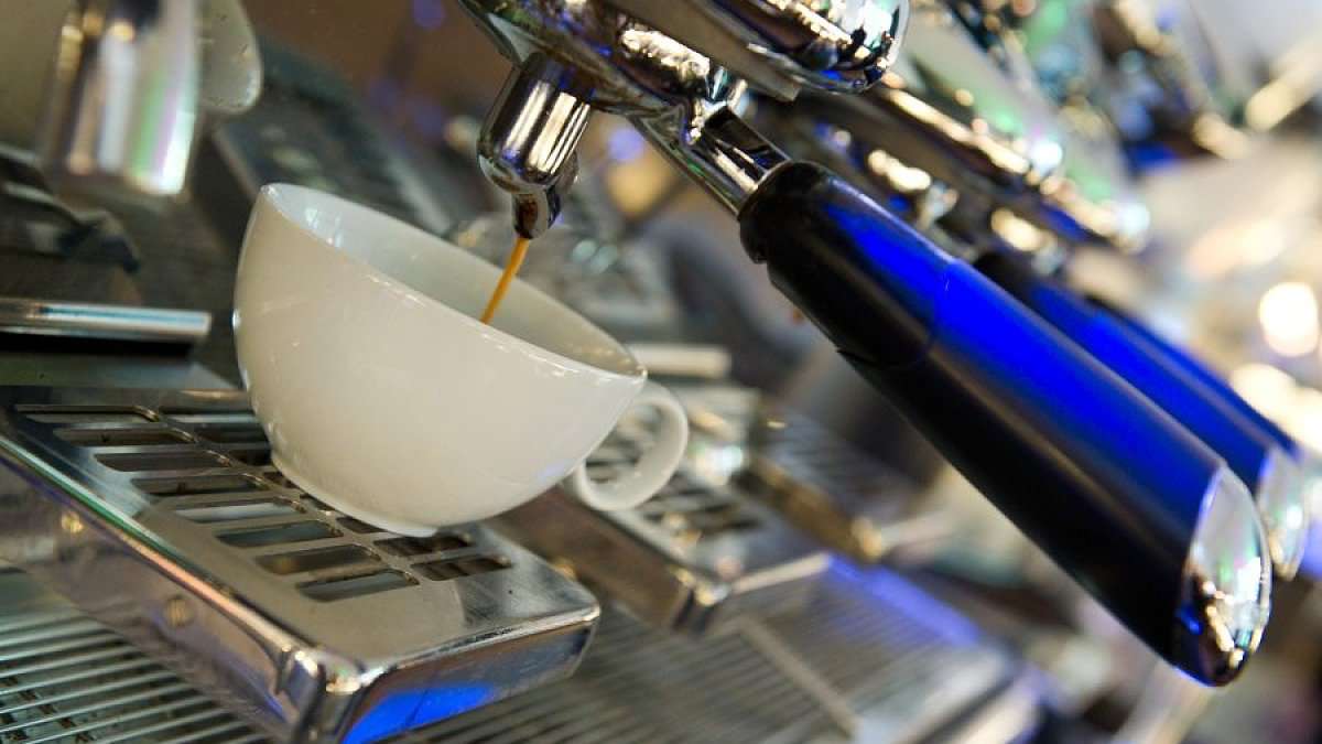 Thüringen: Diebe schleppen Kaffeeautomat und Eismaschine weg
