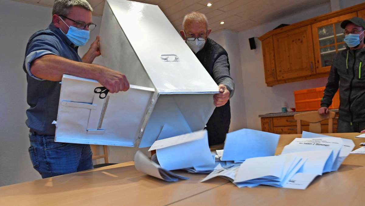 Bundestagswahl: Die Wahlurne darf  in Poppenhausen bleiben