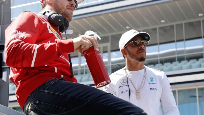 Wer gewinnt das 1000. Rennen? - Hamilton & Vettel im Fokus