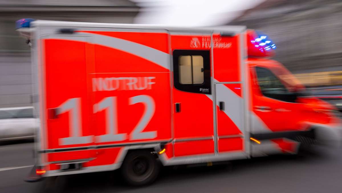 Pfaffenhofen a. d. Ilm: Zigarette wohl Ursache für Brand: Ein Schwerverletzter