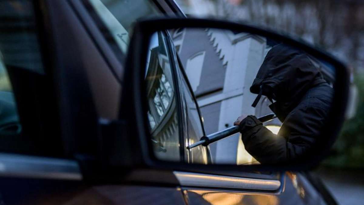 Thüringen: Über 10.000 Euro Schaden: Langfinger haben es auf BMW-Teile abgesehen