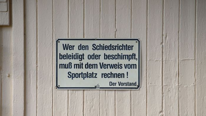 Fußball: Stadionverbot für den Schläger von  Hildburghausen