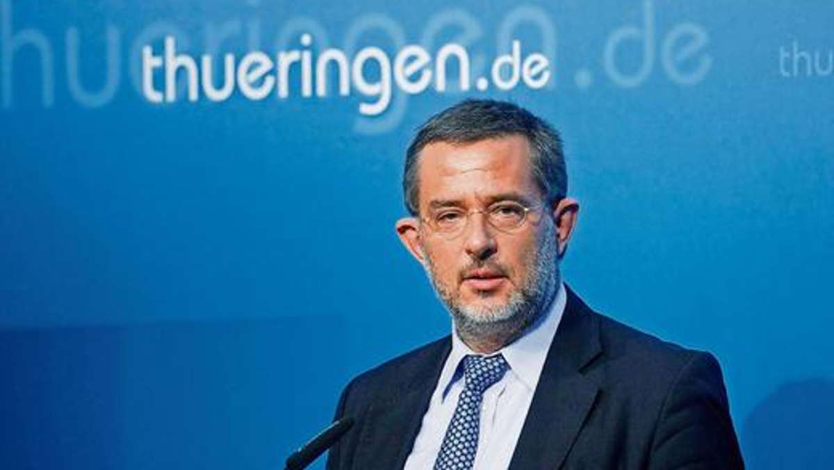 Thüringen: Verfassungsschutz-Chef will wieder V-Leute einsetzen
