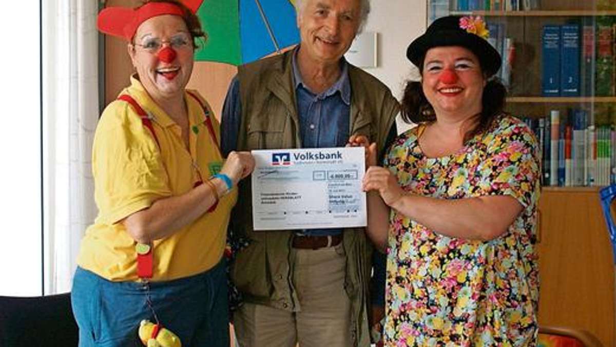 Ilmenau: Clowns helfen kleinen Patienten