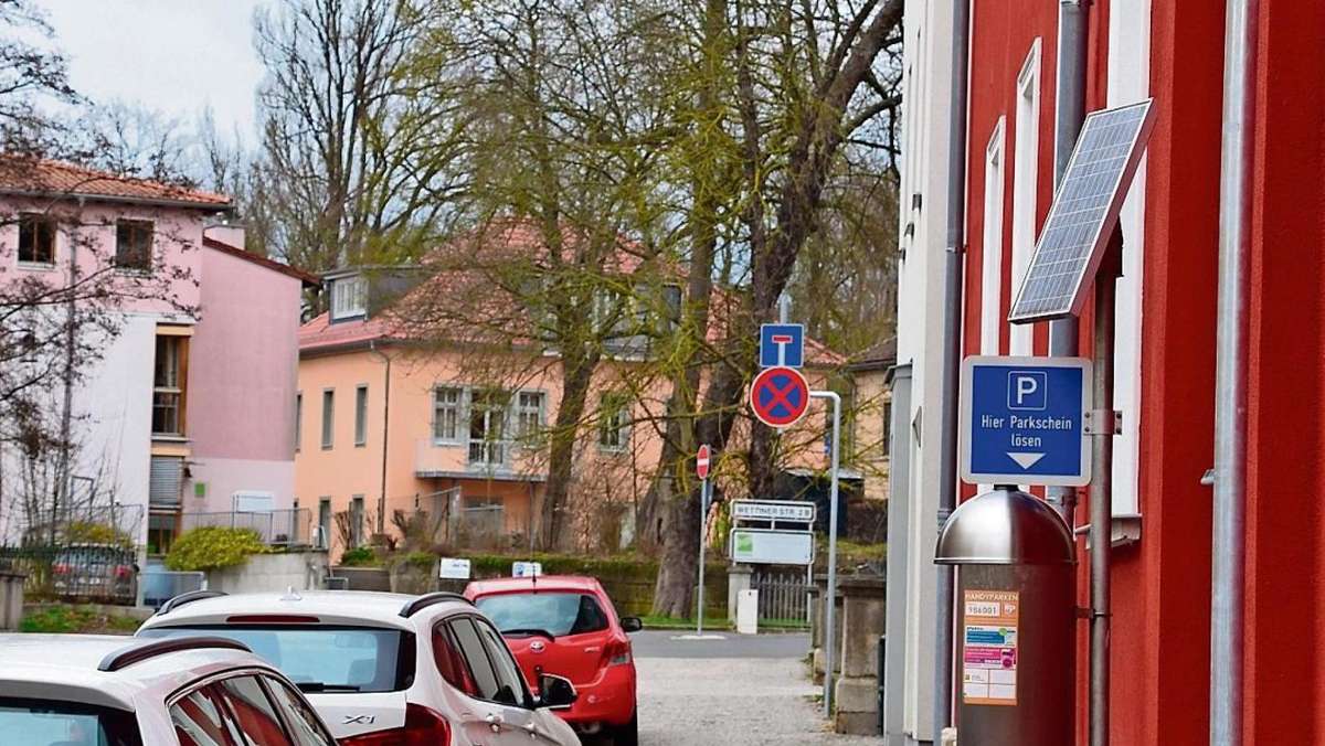 Meiningen: Neue Parkplätze und (noch) gelbe Zettel