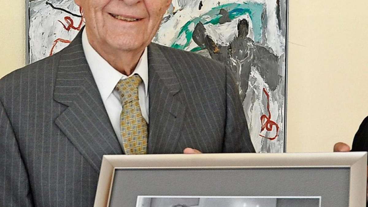 Meiningen: Alt-Bürgermeister Strohbusch wird 90