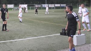 Fußball, Kreisoberliga: Trainerrücktritt in Großbreitenbach