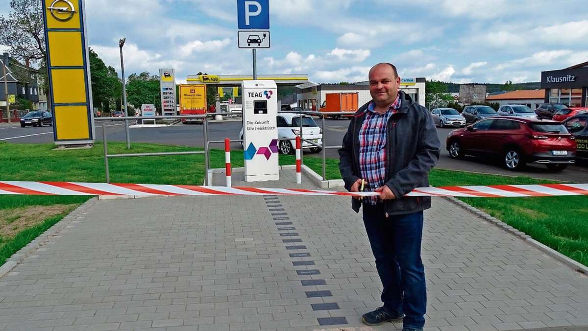 Ilmenau: Erste öffentliche E-Ladestation der Landgemeinde