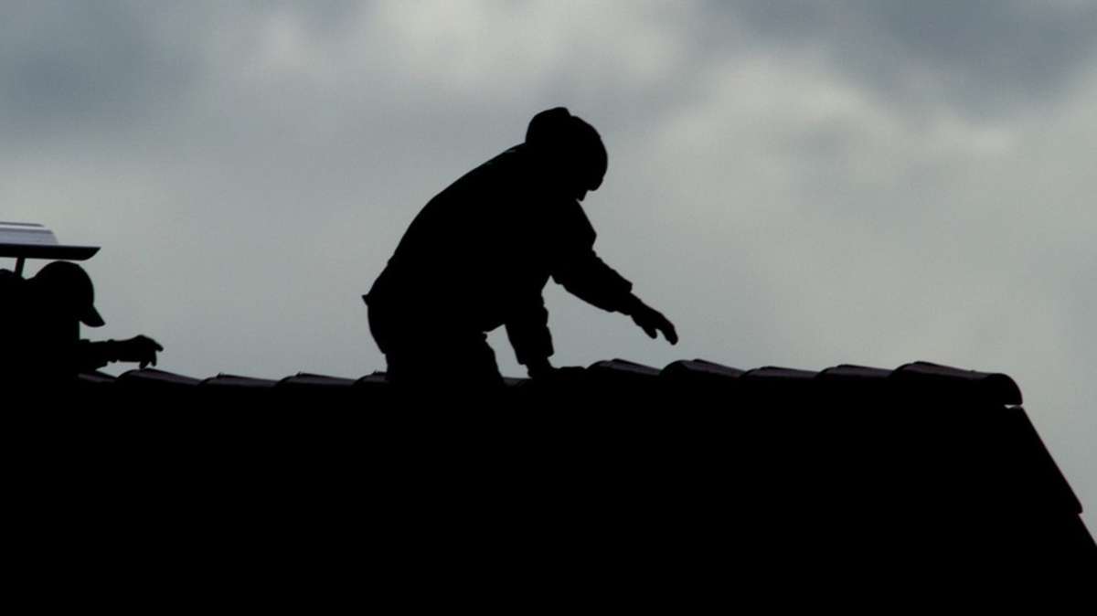Bad Salzungen: Betrüger ergaunert 2000 Euro für angebliche Dachreparatur