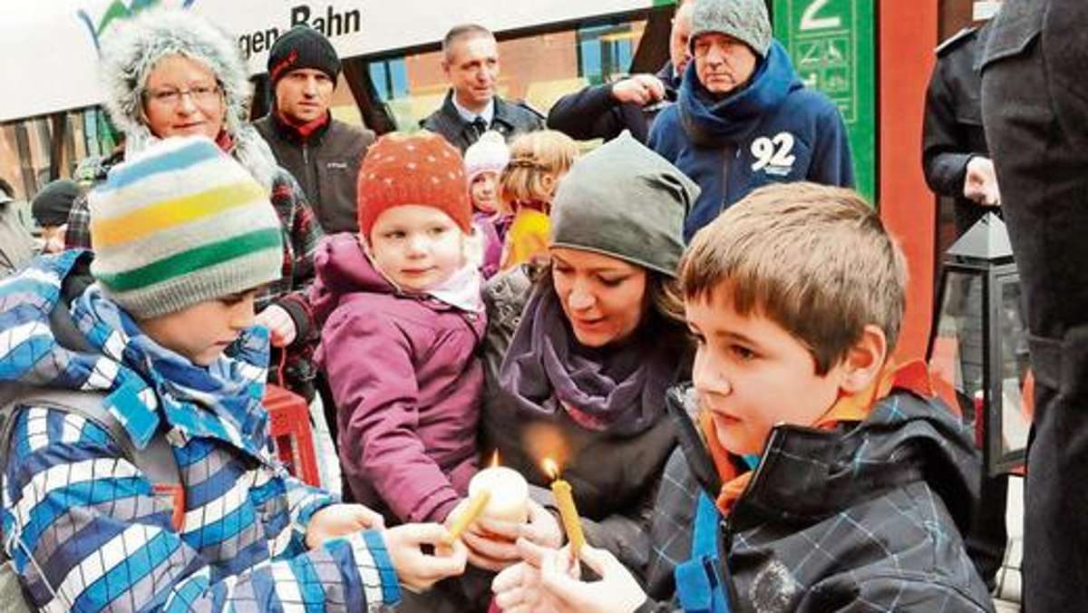 Ilmenau: Das Friedenslicht hat jetzt viele Kinder