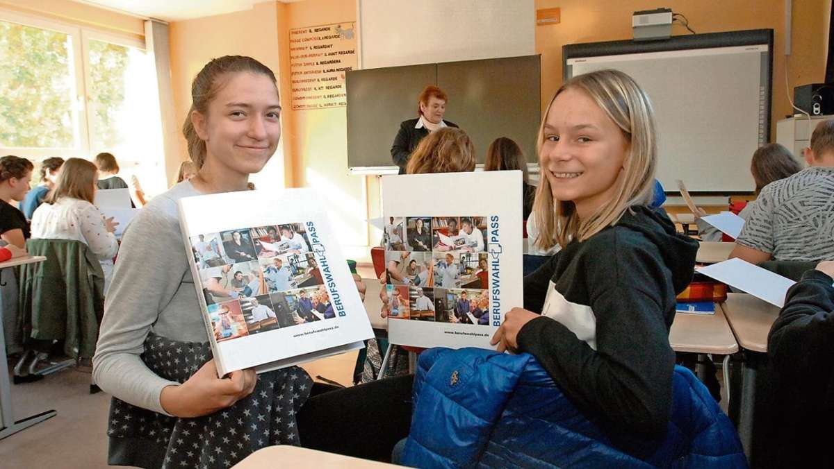 Ilmenau: Lindenberg-Schüler erhalten Berufswahlpässe