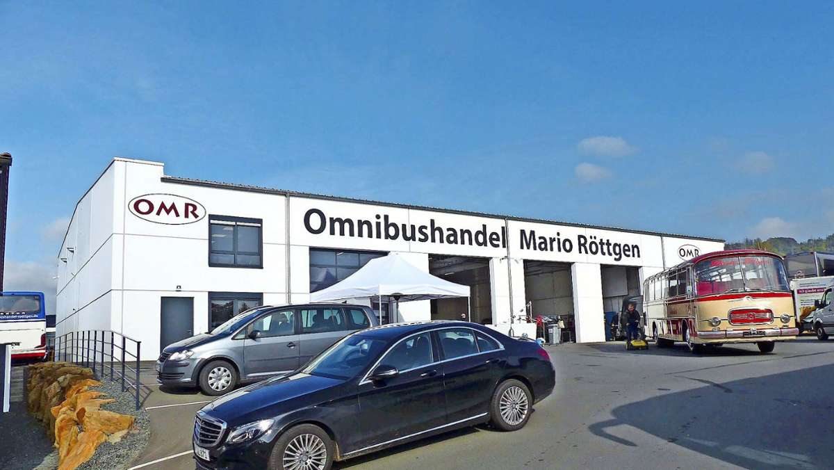 Neue Fahrzeughalle in Untersteinach: Omnibusunternehmer investiert 3,8 Millionen
