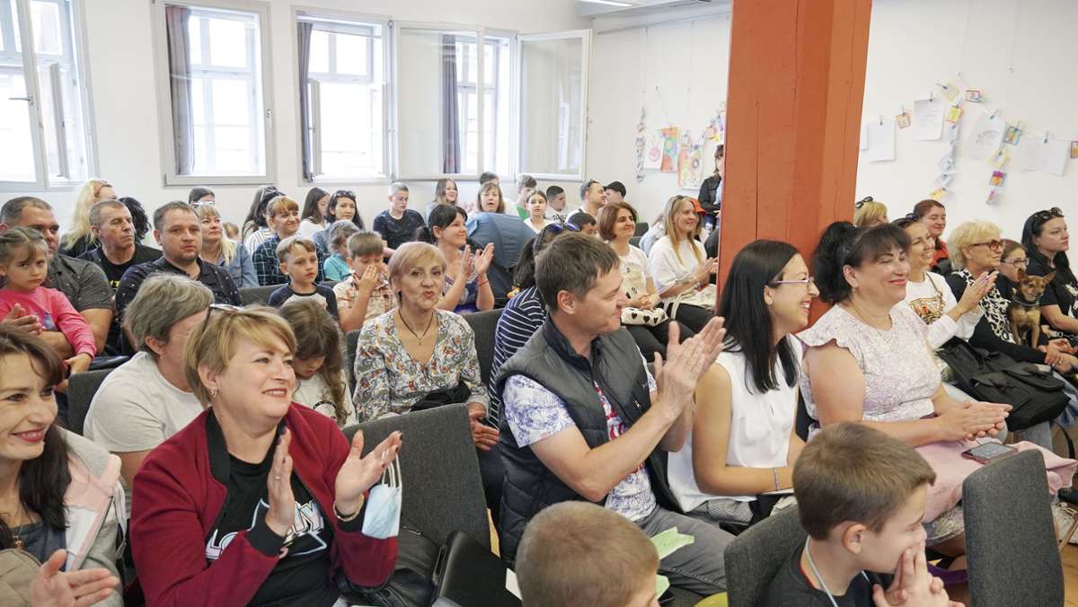 Abschlussveranstaltung: Ukrainische Talente begeistern mit Darbietungen in Deutsch