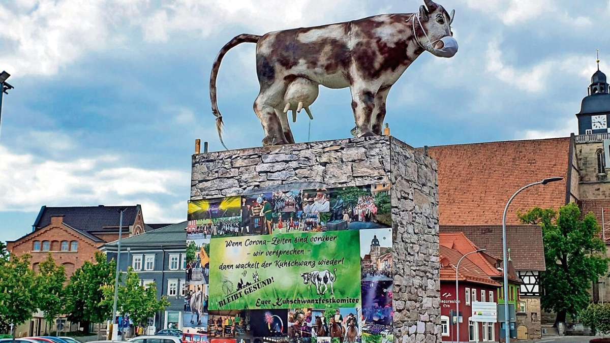 Hildburghausen: Die Symbolfiguren sind trotz der Absage zu sehen