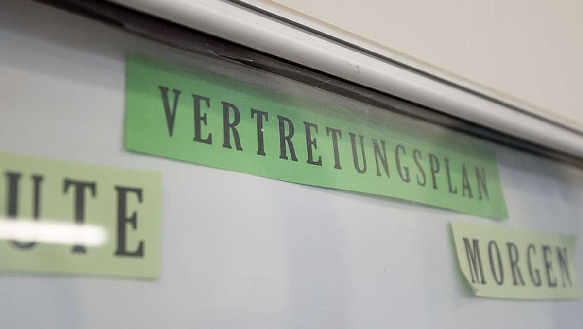Thüringen: Holter will über Auszahlung von Lehrer-Überstunden verhandeln
