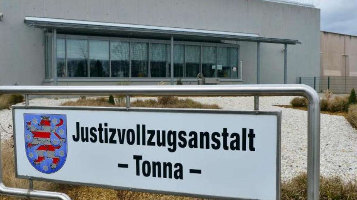 Thüringen: Vorwurf der Vorteilsnahme: Abteilungsleiter für Strafvollzug supendiert