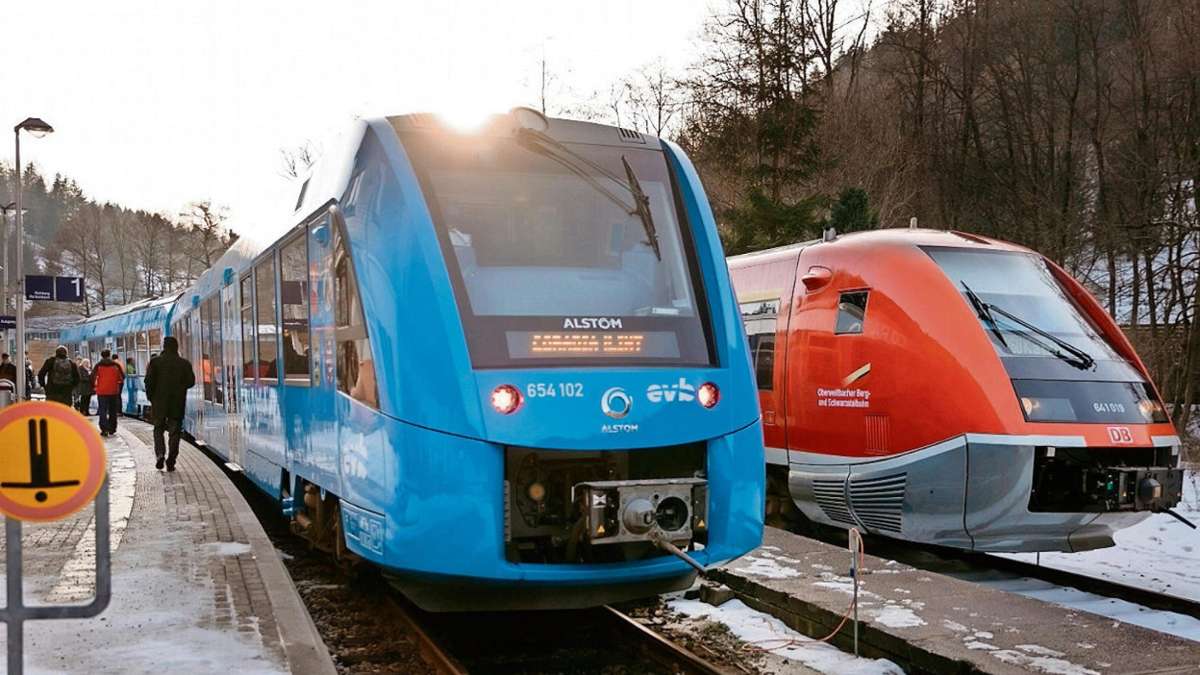 Thüringen: Wasserstoff statt Diesel: Blauer Zug mit grüner Technik