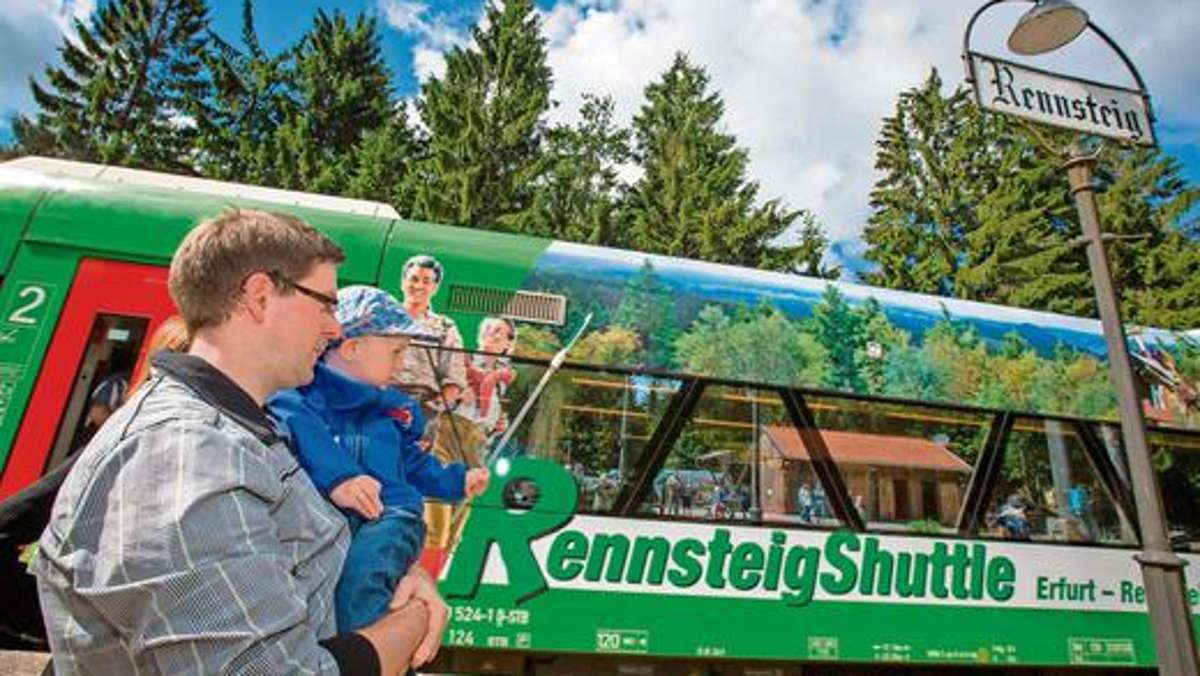 Thüringen: Rennsteig-Shuttle: Vertrag mit Ilm-Kreis unterschrieben
