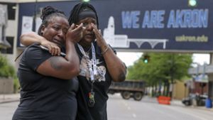 Polizeigewalt in Ohio: Polizisten feuern dutzende Male auf Schwarzen