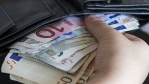 800 Euro weg: Dieb klaut Portemonnaie aus Gesäßtasche