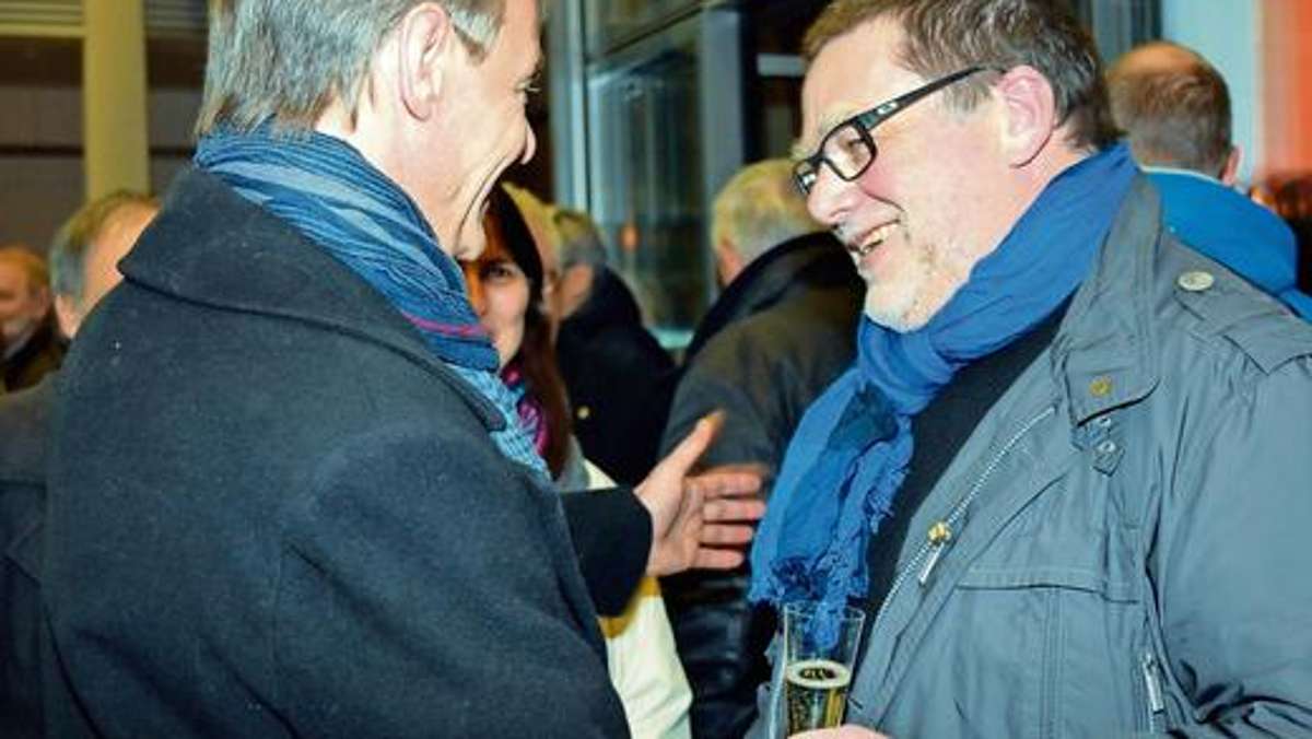 Ilmenau: Abwahlverfahren gescheitert: Dill bleibt Bürgermeister