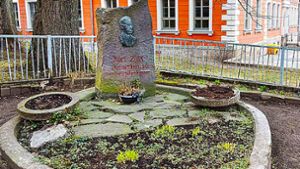 Karl-Zink-Denkmal  in Ilmenau kommt in die Kur