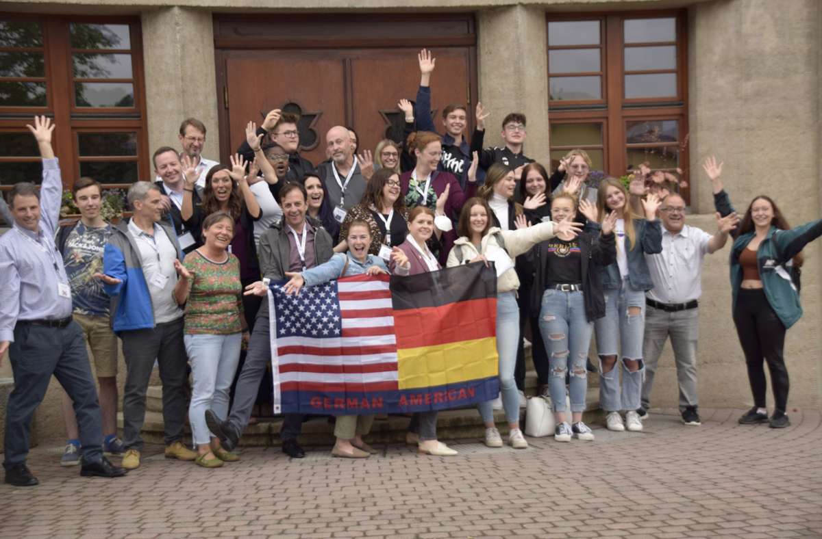 Eine Gruppe amerikanischer Lehrer besuchte das Seume-Gymnasium Vacha.  Elftklässler  zeigten den Besuchern ihre Schule und die Werrastadt.