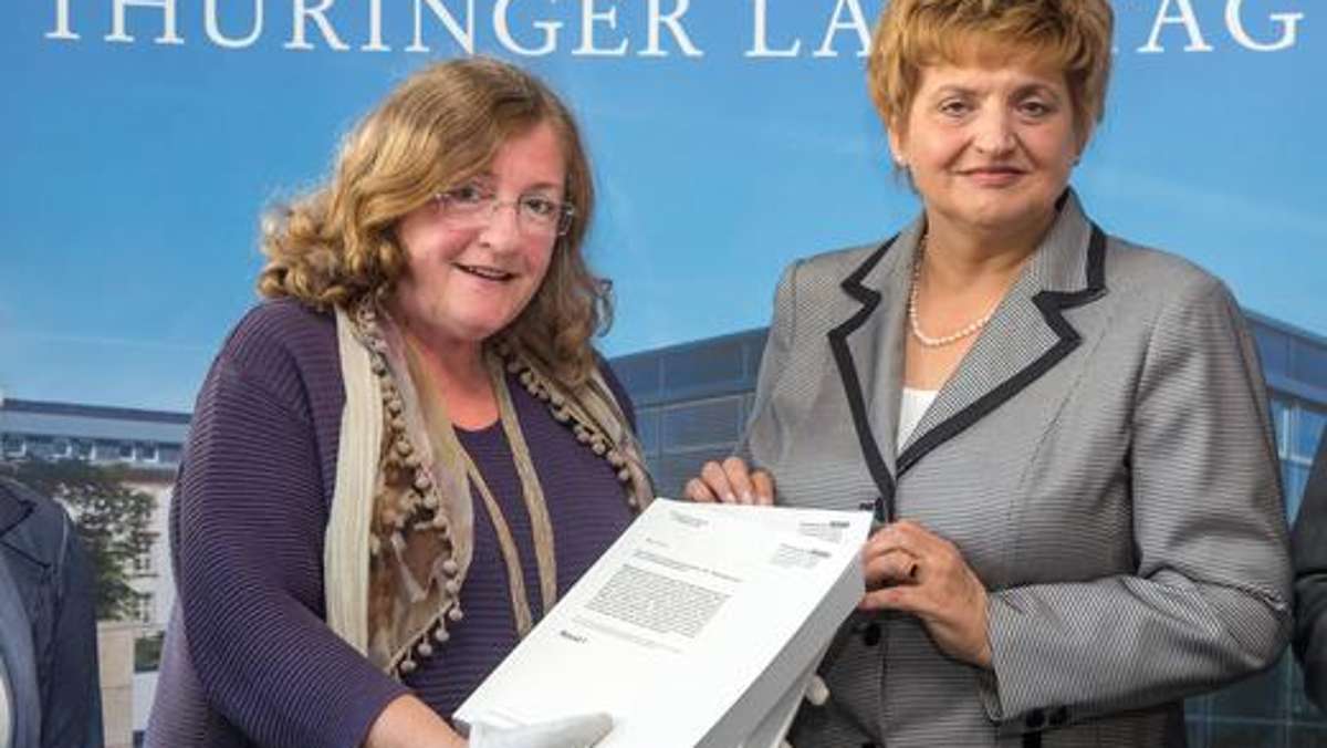 Thüringen: NSU-Ausschuss: Abschlussbericht an Landtagsspitze übergeben