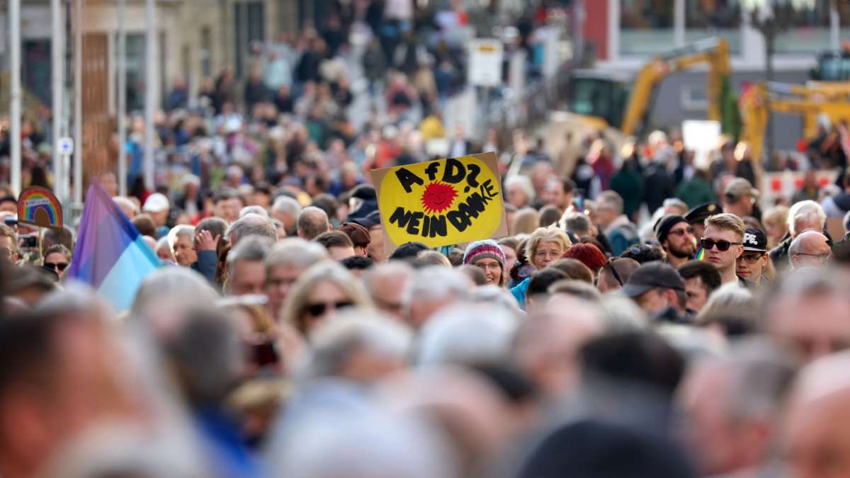Rechtsextremismus: Tausende Teilnehmer bei Demos in Würzburg und Nürnberg