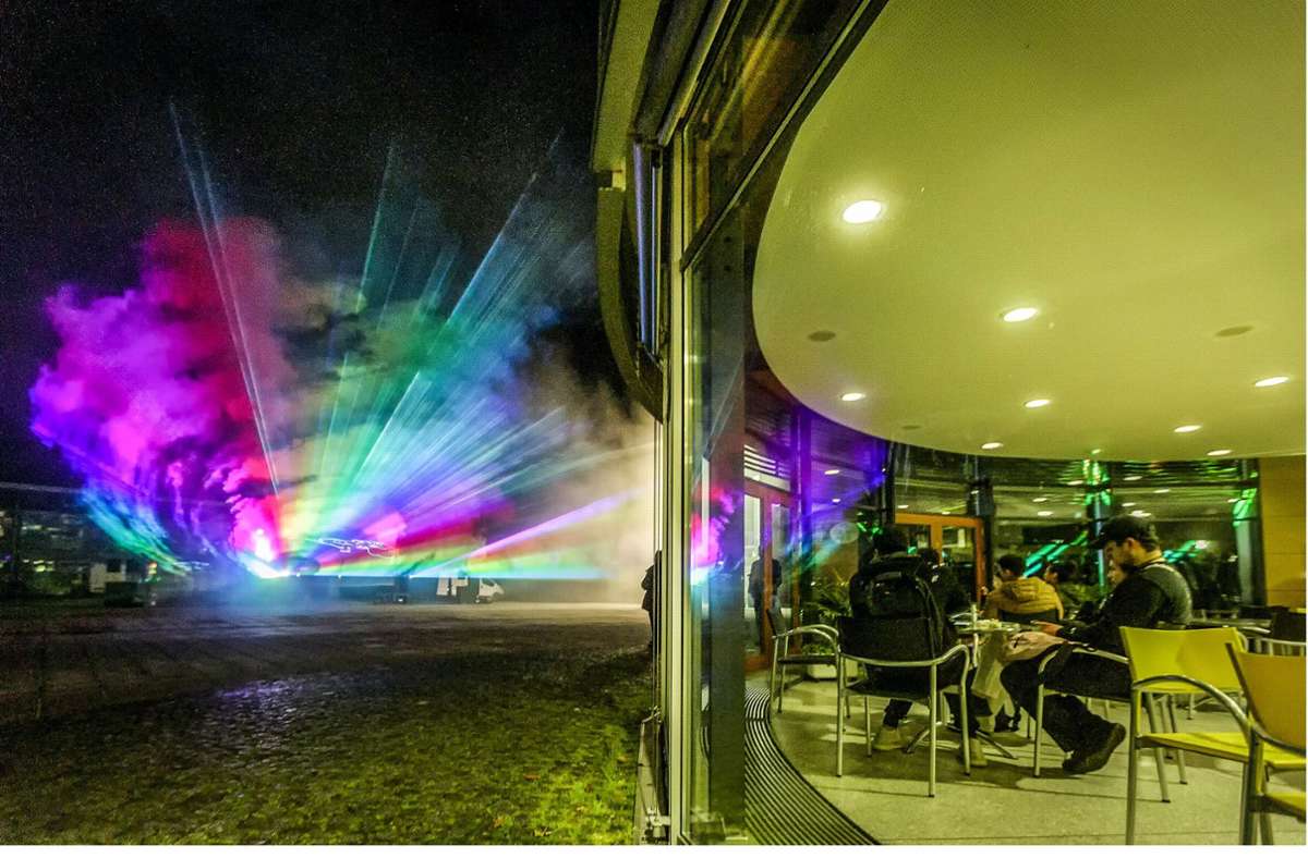 Eine beeindruckende Lasershow auf dem Campus der Hochschule Schmalkalden.