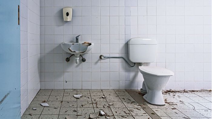 Vandalismus: Das Grauen in  öffentlichen Toiletten