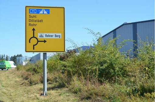 Die Autobahn A 71 wird am Dienstagnachmittag wegen Sprengarbeiten am Rohrer Steinbruch gesperrt. Foto: any