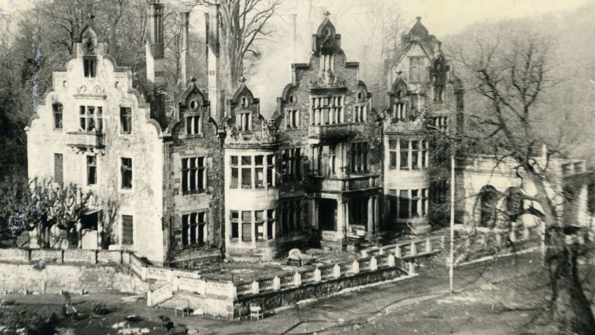 Altensteiner Schloss: Brand vor 40 Jahren: Stadt sucht Erinnerungsstücke